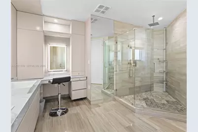 1300 E Brickell Bay Dr #3701, Miami, FL 33131 - Photo 25