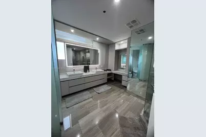1300 E Brickell Bay Dr #3701, Miami, FL 33131 - Photo 17