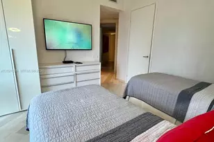 1300 E Brickell Bay Dr, Miami, FL 33131 - Photo 33