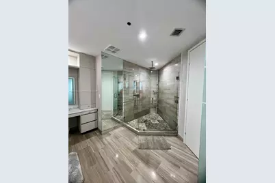 1300 E Brickell Bay Dr #3701, Miami, FL 33131 - Photo 19