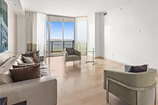 1300 E Brickell Bay Dr, Miami, FL 33131 - Photo 3