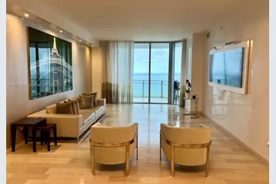 1300 E Brickell Bay Dr #3701, Miami, FL 33131 - Photo 5