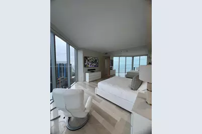 1300 E Brickell Bay Dr #3701, Miami, FL 33131 - Photo 13