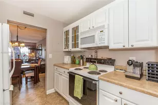 201 178th Dr, Sunny Isles Beach, FL 33160 - Photo 7