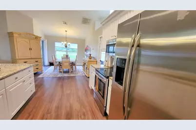 7018 Pilgrim Ct, Labelle, FL 33935 - Photo 15
