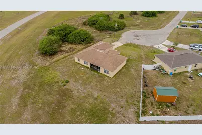 7018 Pilgrim Ct, Labelle, FL 33935 - Photo 39