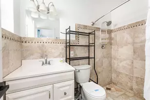 329 SE 12th Ave, Pompano Beach, FL 33060 - Photo 9