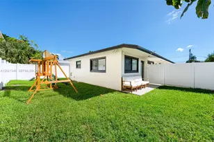 329 SE 12th Ave, Pompano Beach, FL 33060 - Photo 23