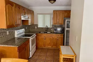 6225 SW Kendale Lakes Cir, Miami, FL 33183 - Photo 3