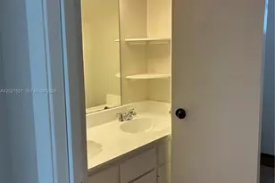 10881 SW 24th Terrace, Miami, FL 33165 - Photo 15