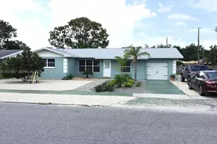5321 3rd Ave W, Bradenton, FL 34209 - Photo 1