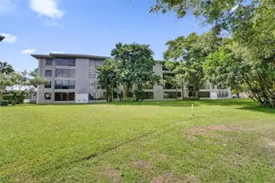 1502 Whitehall Dr, Davie, FL 33324 - Photo 17