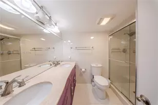 1660 NE 191st St, Miami, FL 33179 - Photo 17