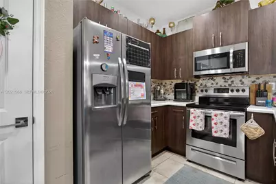 4044 NW 11th St #4044, Lauderhill, FL 33313 - Photo 7
