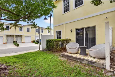 4044 NW 11th St #4044, Lauderhill, FL 33313 - Photo 31