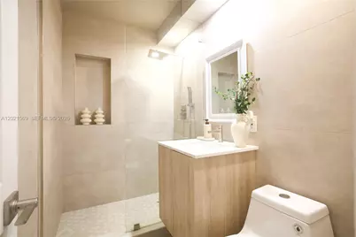 1120 E 6th Ct, Hialeah, FL 33010 - Photo 5