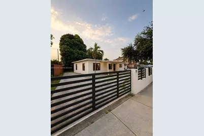 1120 E 6th Ct, Hialeah, FL 33010 - Photo 3