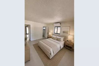 1120 E 6th Ct, Hialeah, FL 33010 - Photo 15