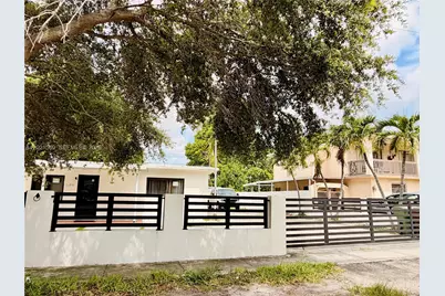 1120 E 6th Ct, Hialeah, FL 33010 - Photo 3
