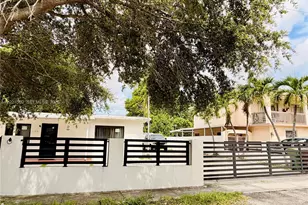 1120 E 6th Ct, Hialeah, FL 33010 - Photo 3