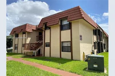 2715 W 66th St #13-21, Hialeah, FL 33016 - Photo 1