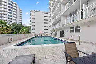 1300 Lincoln Rd, Miami Beach, FL 33139 - Photo 23