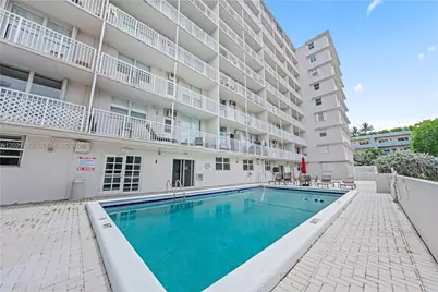1300 Lincoln Rd #D204, Miami Beach, FL 33139 - Photo 21