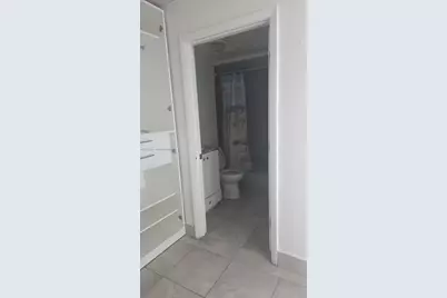 3585 NW 154th Ter, Miami Gardens, FL 33054 - Photo 3
