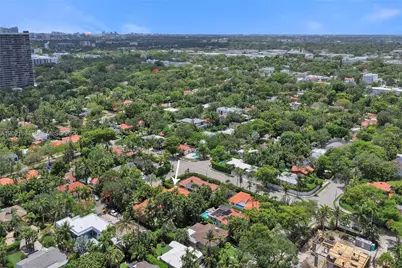 811 NE 73rd St, Miami, FL 33138 - Photo 51