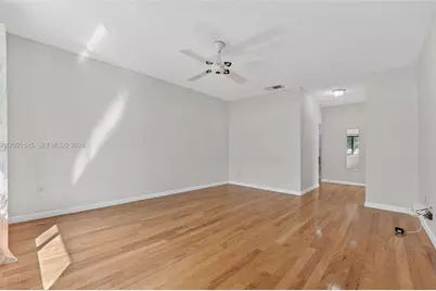 21810 Cypress Cir #26B, Boca Raton, FL 33433 - Photo 17