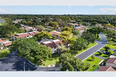21810 Cypress Cir #26B, Boca Raton, FL 33433 - Photo 35
