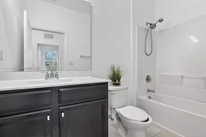 4019 NW 11th Dr, Lauderhill, FL 33313 - Photo 27