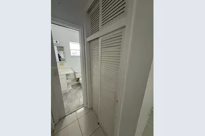 20201 NE 29th Ct #D329, Aventura, FL 33180 - Photo 1