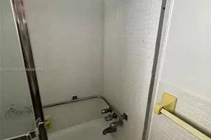 20201 NE 29th Ct, Aventura, FL 33180 - Photo 29