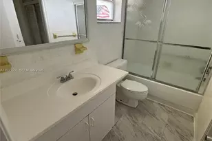 20201 NE 29th Ct, Aventura, FL 33180 - Photo 27