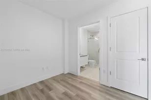 101 Diplomat Pkwy, Hallandale Beach, FL 33009 - Photo 29