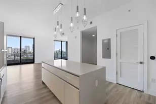 101 Diplomat Pkwy, Hallandale Beach, FL 33009 - Photo 5
