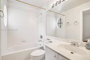 15825 SW 3rd Ct, Pembroke Pines, FL 33027 - Photo 17