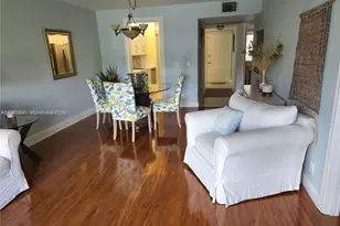12501 SW 14th St, Pembroke Pines, FL 33027 - Photo 7