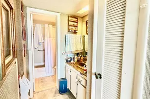 2322 S Cypress Bend Dr, Pompano Beach, FL 33069 - Photo 19