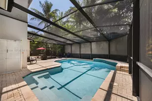 8204 SW 171st St, Palmetto Bay, FL 33157 - Photo 3