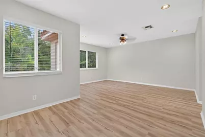 8204 SW 171st St, Palmetto Bay, FL 33157 - Photo 25