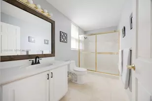 8204 SW 171st St, Palmetto Bay, FL 33157 - Photo 15
