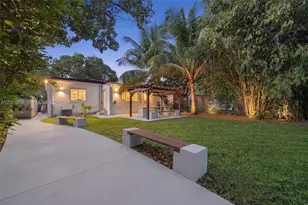 555 NE 73rd St, Miami, FL 33138 - Photo 1