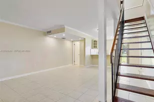 8941 NE 4th Avenue Rd, Miami Shores, FL 33138 - Photo 13