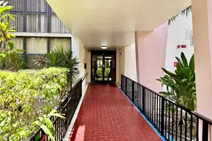 17011 N Bay Rd, Sunny Isles Beach, FL 33160 - Photo 3