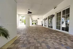 11530 NW 82nd Terrace, Doral, FL 33178 - Photo 9