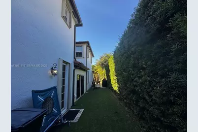11530 NW 82nd Ter, Doral, FL 33178 - Photo 33