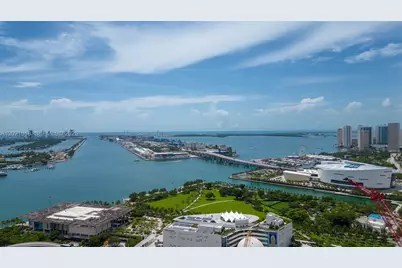1100 Biscayne Blvd #2706, Miami, FL 33132 - Photo 3