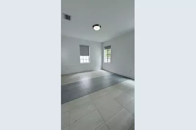 2021 Meridian Ave #6, Miami Beach, FL 33139 - Photo 13